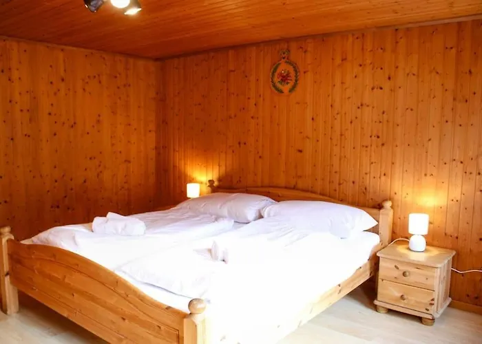 Alpine W/parking And Porch Apartman *